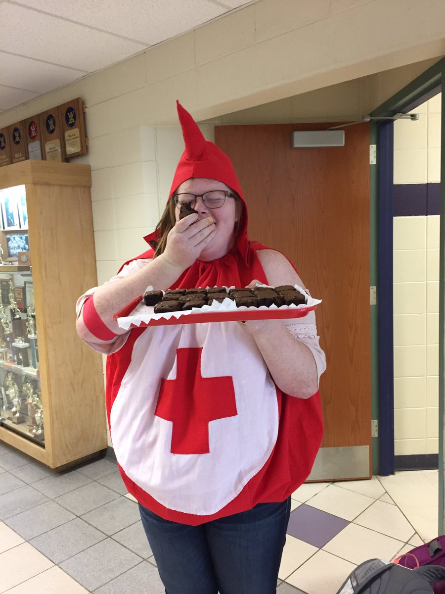 KeeStuCo's tweet photo. The Blood Drive is popin' come donate during your study hall or release!! https://t.co/ZDv3ZenCjt