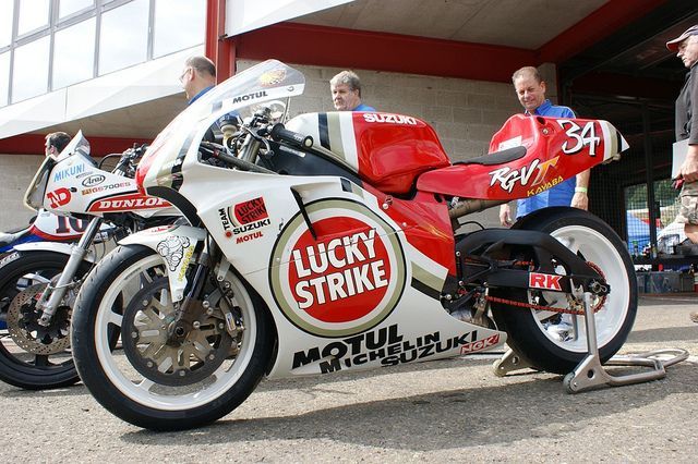 XユーザーのShine Graffixさん: 「Lucky Strike #Suzuki #RGV500 XユーザーのShine Graffixさん: 「Lucky Strike #Suzuki #RGV500