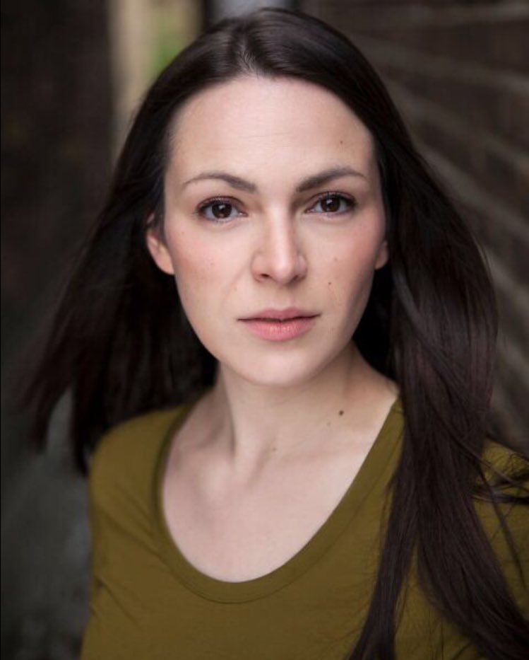 RachelTeate's tweet image. So pleased with my new #headshots @karenscottphoto is brilliant and they look like the real me! Here's 2 of them #happyactor