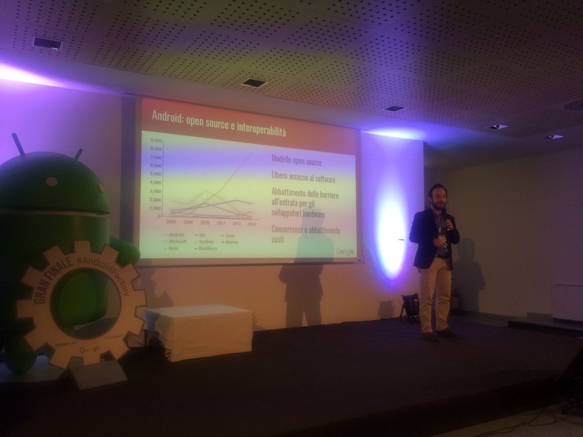 Trasformando in Smart tutti i settori dell'economia italiana si può migliorare e far crescere il nostro Paese <a href="/DiegoCiulli/">Diego Ciulli</a> #AndroidFactory