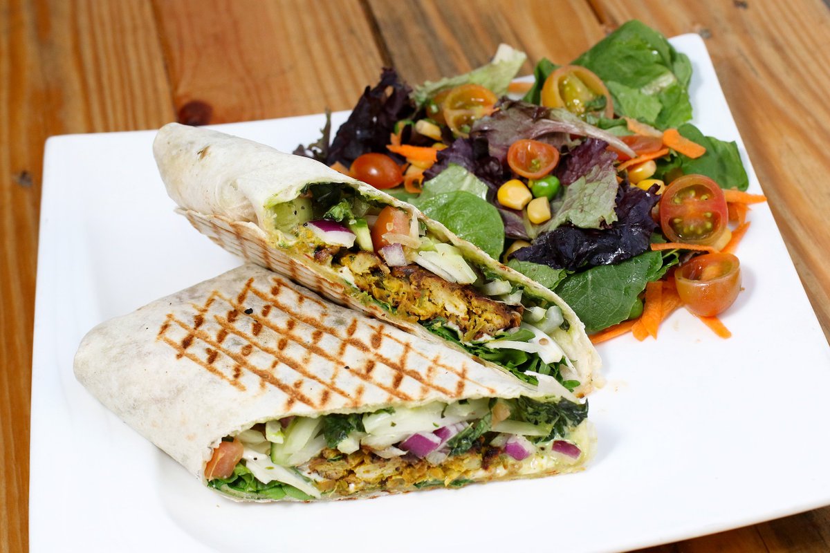SfFayala's tweet photo. Are you already thinking about lunch? How about you try the Chapli Kabob; Sandwich or wrap your choice. #eatsSF #spotsSF #somaeats #pickupSF https://t.co/gPKUgLrrBG