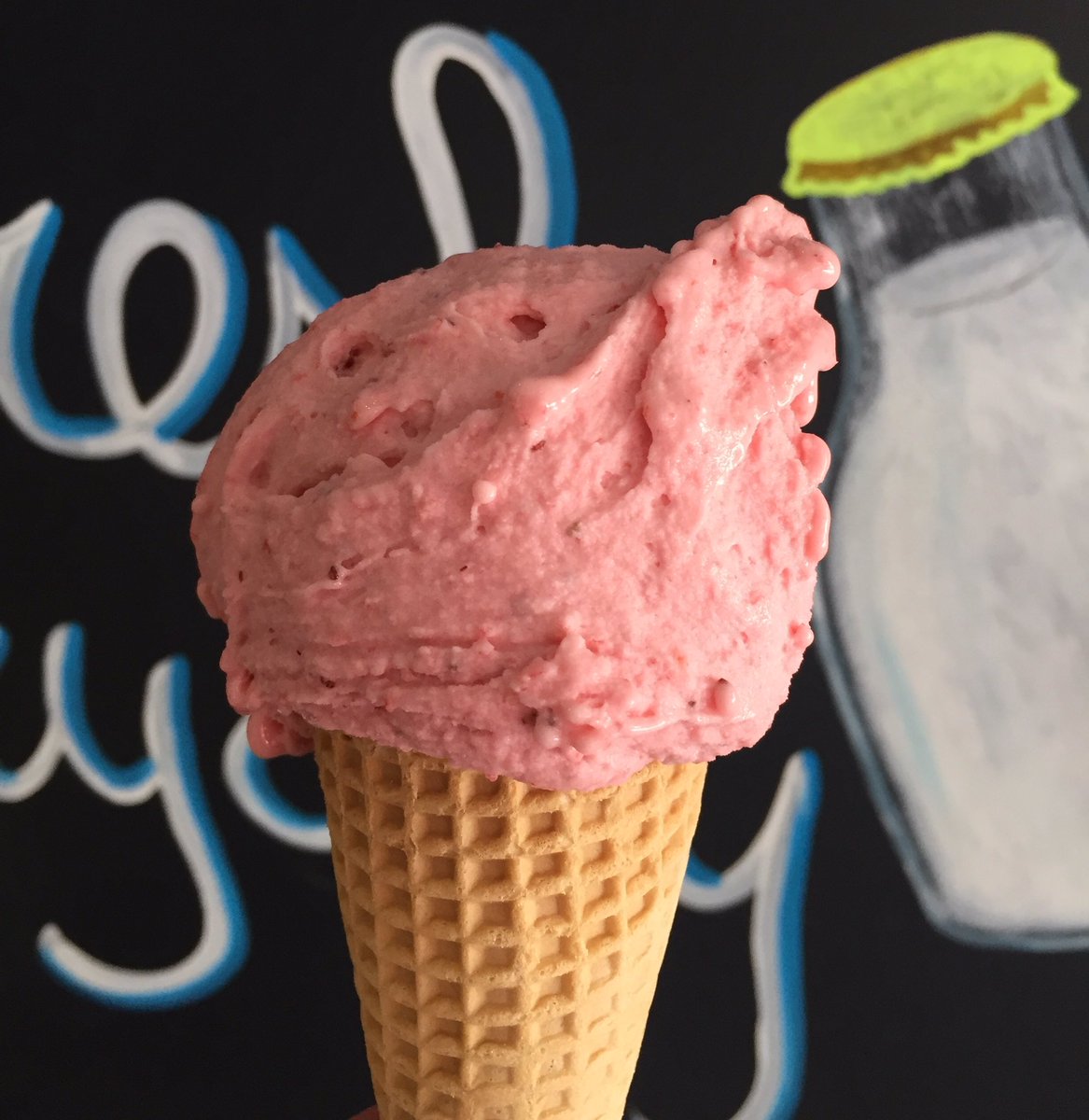 MO Gelato tweet media