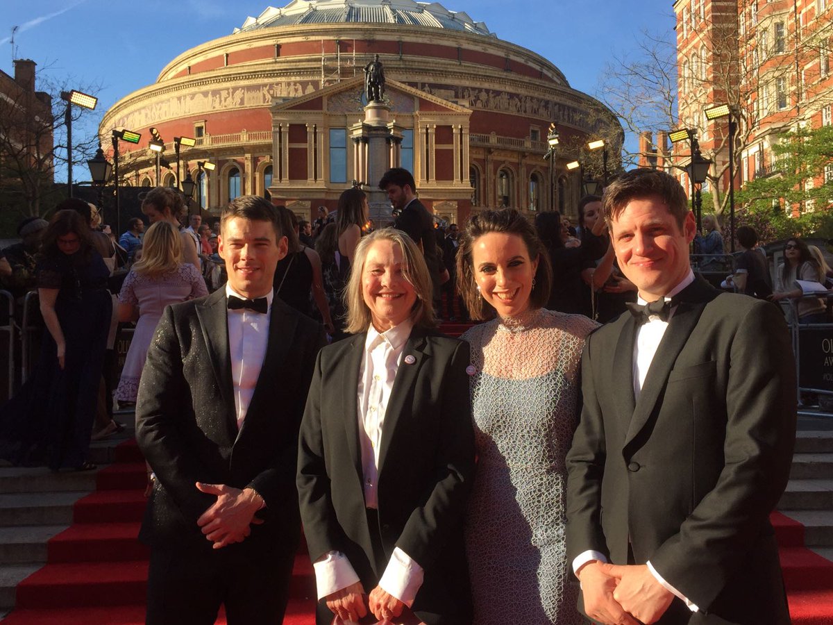 Tune in to watch the #OlivierAwards tonight at 8pm on ITV