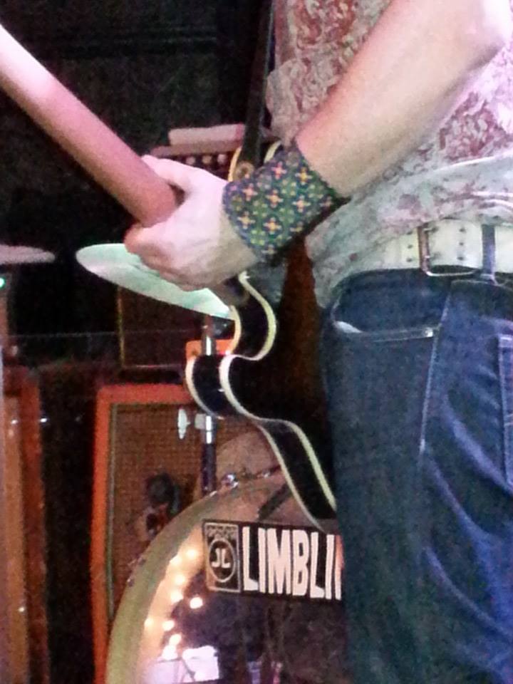 agreendress's tweet image. wrist cuff on Ryan Dahle #limblifter #AOE #ageofelectric more were requested raddhouse.wordpress.com/2017/04/11/wri…