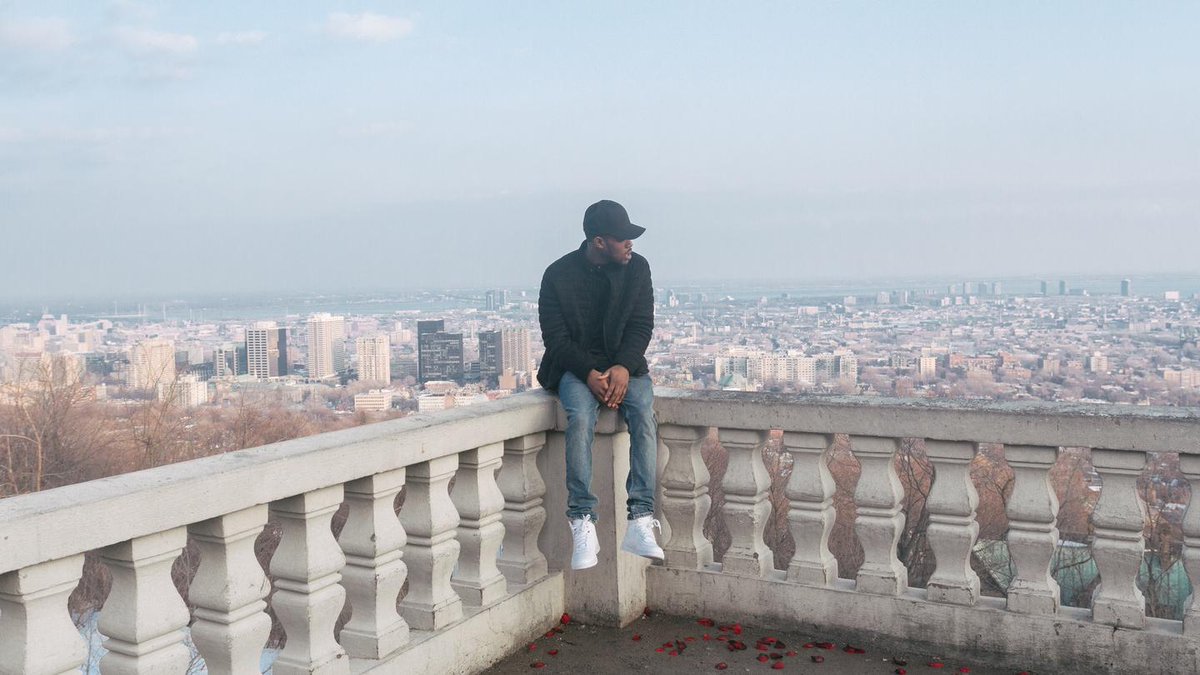 .<a href="/CJFlemings/">CJ Flemings</a> gets smooth and goes deep on "All Around You" bit.ly/2p4cWXw