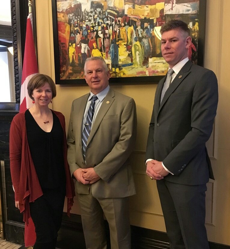 Meeting with #nanaimo MP <a href="/s_malcolmson/">Sheila Malcolmson</a> today. Great to meet up in #ottawa she's a true supporter of public safety 🚒