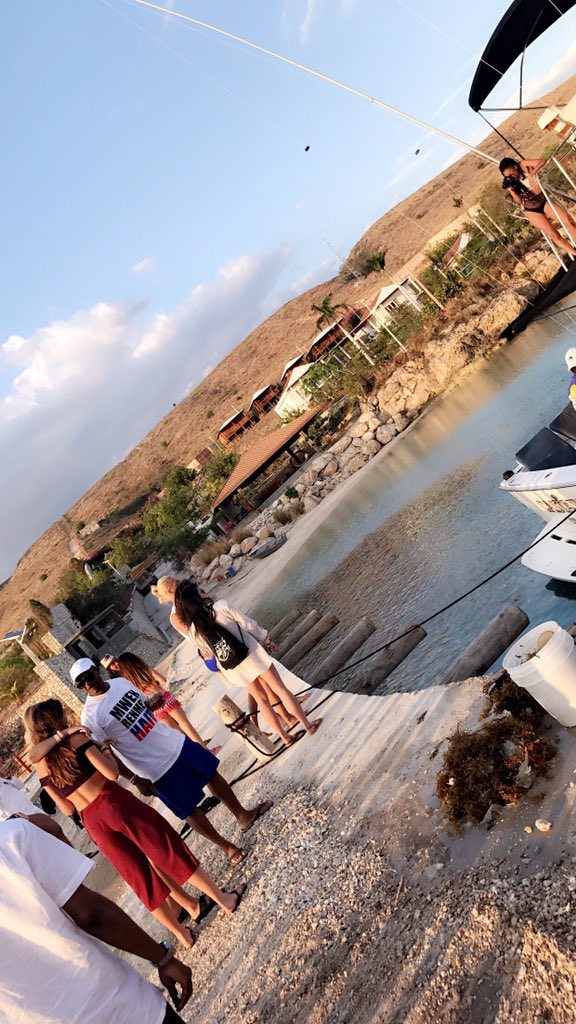 LunionSuite's tweet photo. @JBFWorldwide after work hours! #lunionsuite #Haiti #jbfworldwide ππΉ https://t.co/hsij7oFYgR