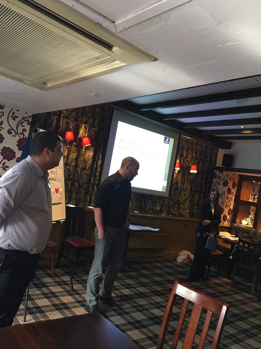 M25 north  #servicekungfu workshop delivered! #mostloved @R4chelMcKeeman <a href="/M25Pi/">M25 North PI</a> <a href="/SDEBDD/">simon ewins</a>