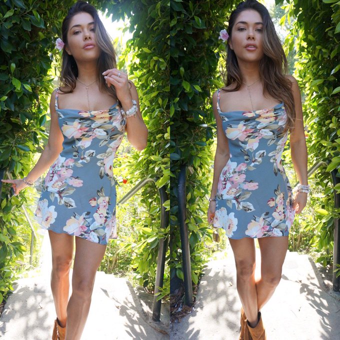 Hot mess in a mini dress. ??Dress from my visit to the @revolve https://t.co/yAWsaJ59zB