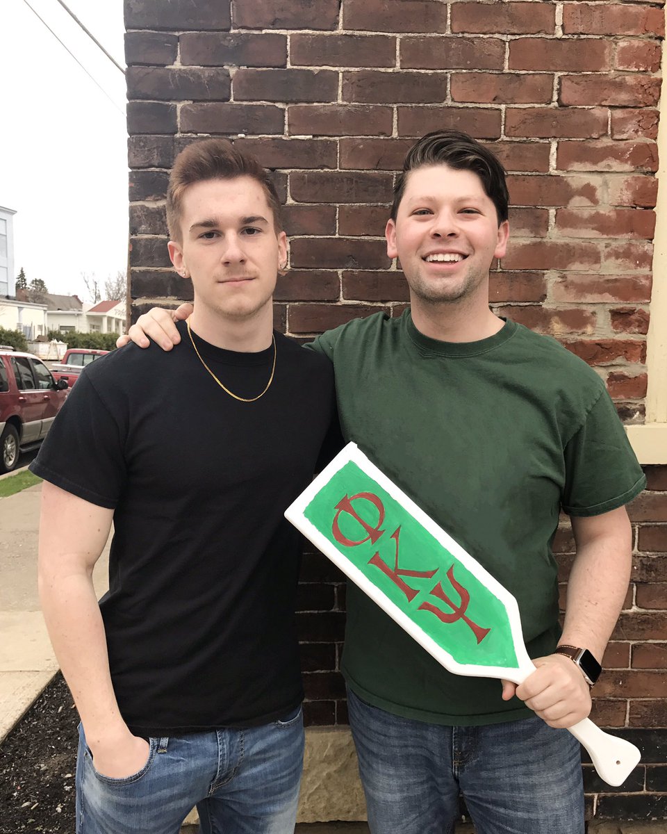 bernie_matt_'s tweet photo. Little moments Big memories! #nationalsiblingday #littlebro #phipsilyco https://t.co/bfswI8ScMh