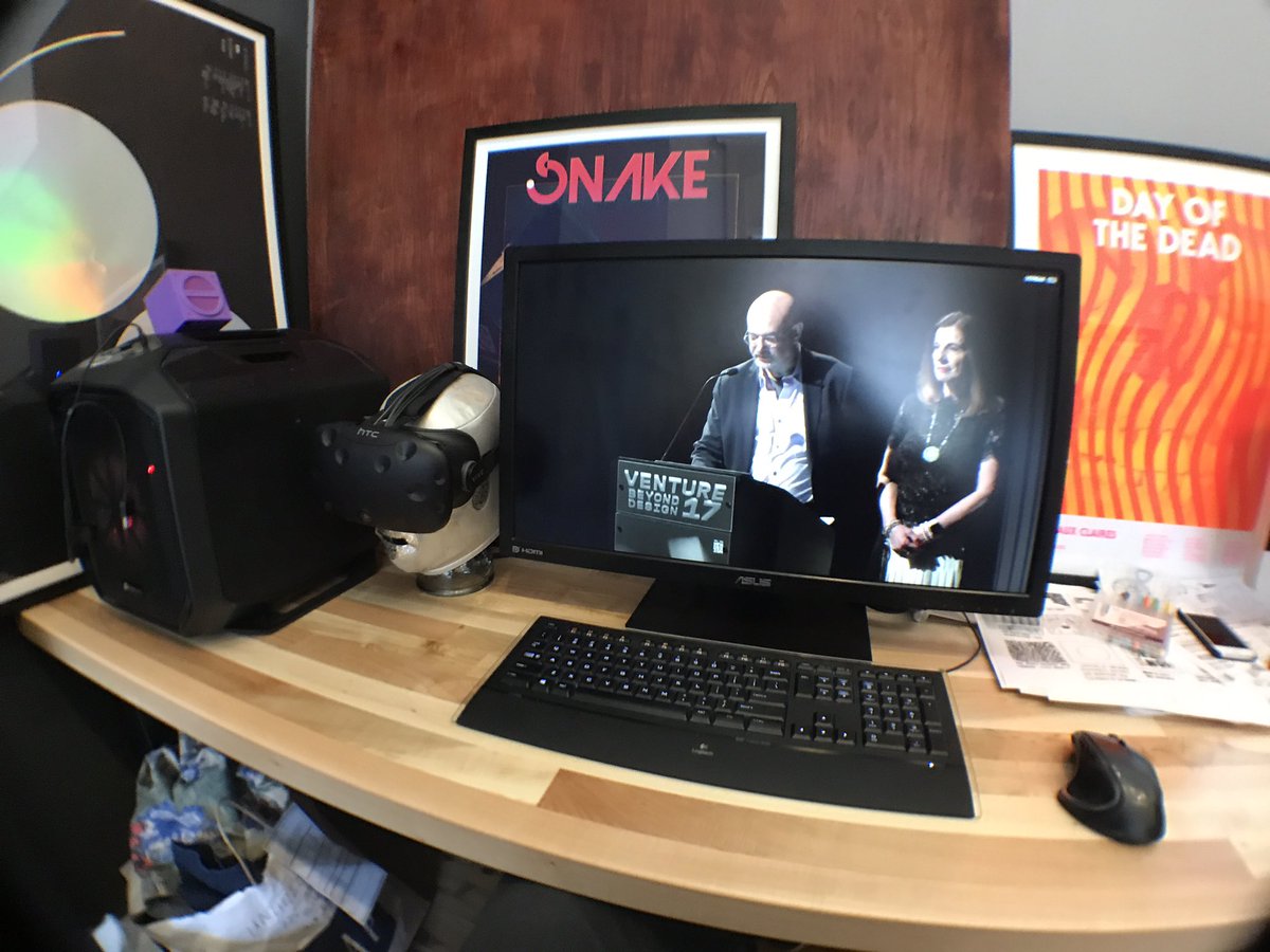 JustinColt's tweet image. Go get em #venture17 ! Got you on the big screen