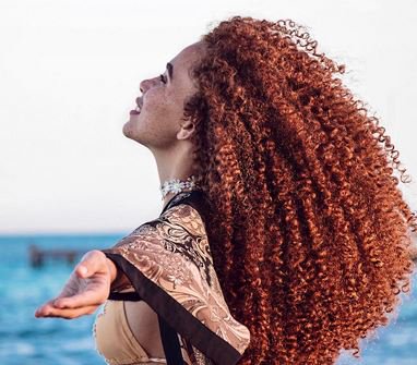 ReturnoftheCurl's tweet photo. Curlfriend @joyjah you've been featured #returnofthecurls
#afrolatina #latina #naturalista #freshface #naturalhair #natural #curltip https://t.co/LZdQ1LUCuZ