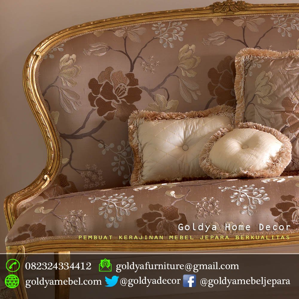 GoldyaDecor's tweet photo. Designs #SofaKlasik Mewah ala italian gold style | #KursiTamu #SofaTamu #SofaMewah #SofaJepara #MebelKlasik #MebelJepara #FurnitureJepara https://t.co/feBbQXnuXb