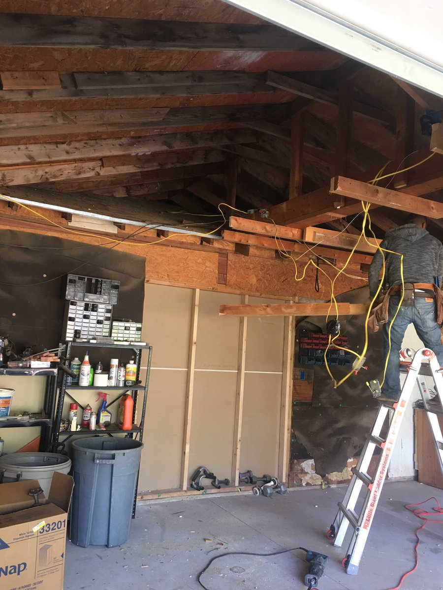 Framing from 30years ago is not #code #inspectors #1930's #Construction #oklahoma Call us for the next TRR repair list 405-701-3390 <a href="/rayson/">rayson</a>