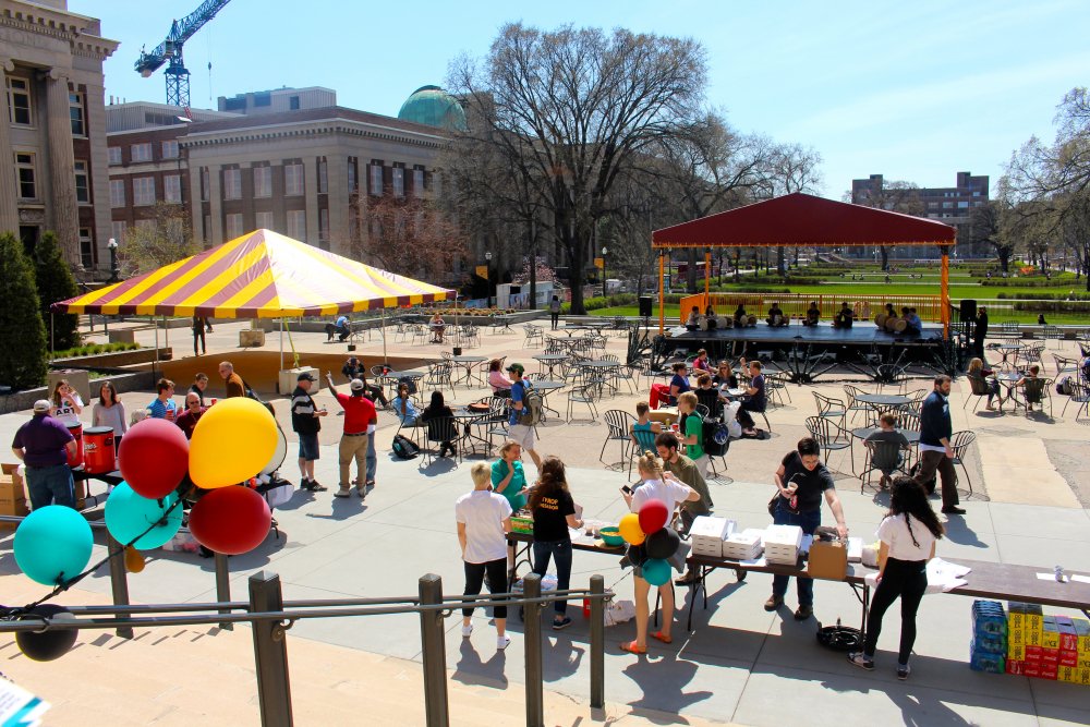 UMN 'World Art Day' to highlight local art; Black Violin will perform
ow.ly/WAYR30aLJls