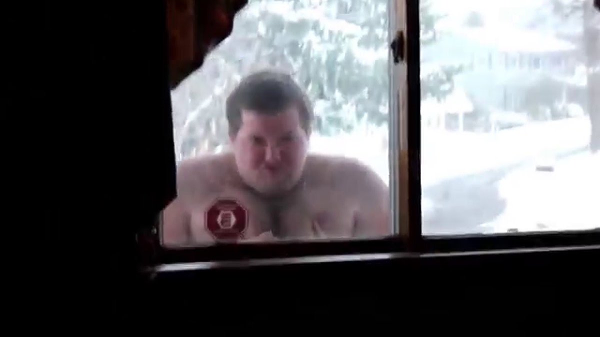 fartbagels's tweet image. Apologies, I thought this was my house.    #SpinUrEmbarrassingMoments