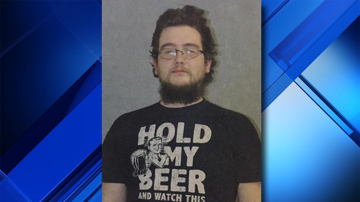 Man wearing 'Hold My Beer' t-shirt busted on DUI charge bit.ly/2nBuj4F https://t.co/sxSi5Npygg