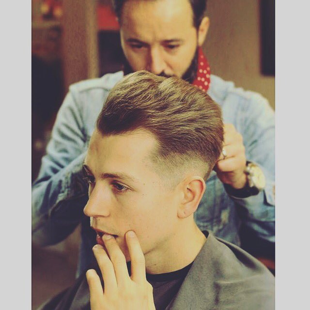 TheVampsJames's tweet photo. Short hair vibes https://t.co/vkEzci6APQ