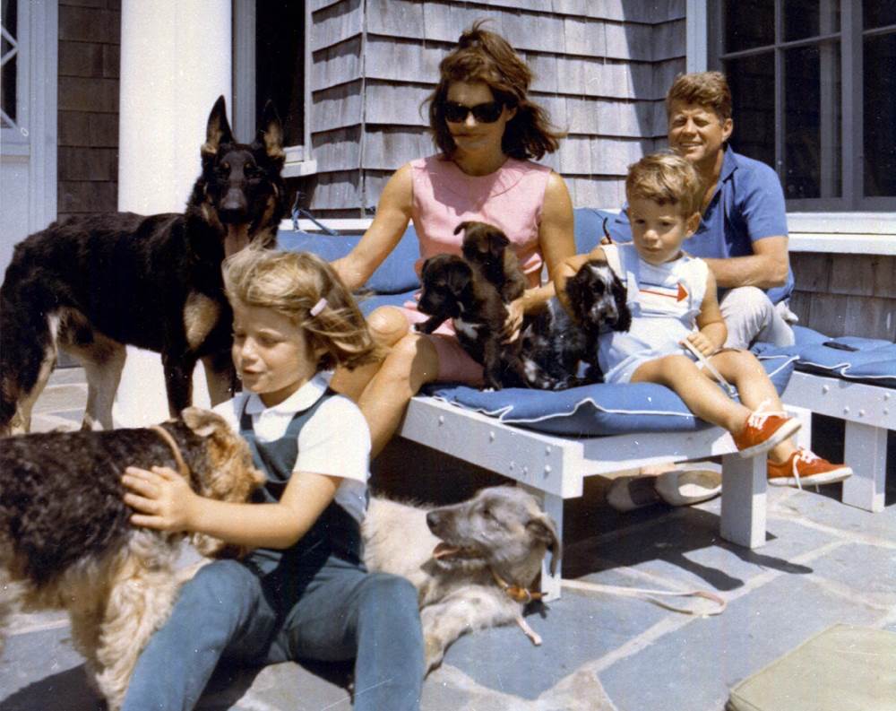 NBCNews's tweet image. In honor of #NationalPetDay, take a look back at past presidents&apos; furry friends nbcnews.to/2p2f0lA