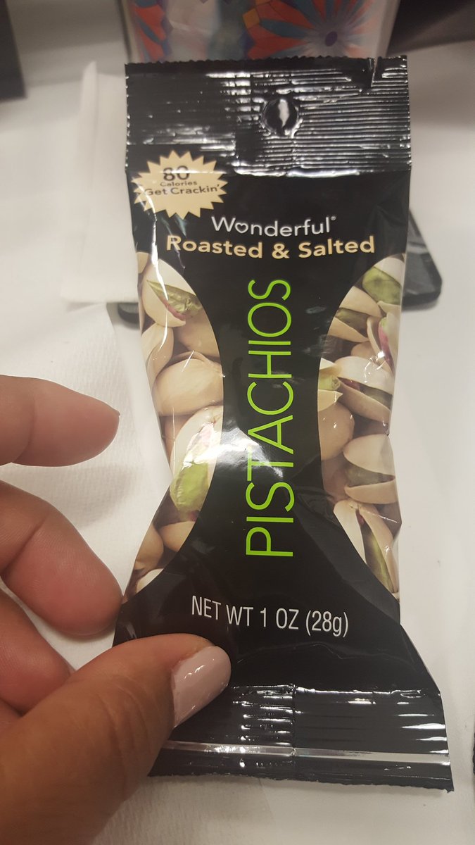 mborochick73's tweet photo. Snack time.
#40pluschick
#funkydiabetic
#healthysnacking
#sugarbaby https://t.co/p6UtCYHUty
