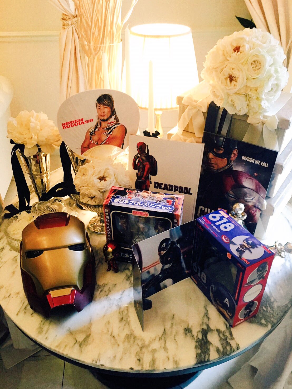 あそこの家のママ Ar Twitter 結婚式 会場の装飾 一部分 Disneyグッズと 夫婦が大好きなもので飾られた会場 そしてこの写真見ると Marvelのヒーローメンバーに棚橋さん入ったみたい 加入した 守ってくれそう Njpw 新日本プロレス 棚橋弘至 T Co