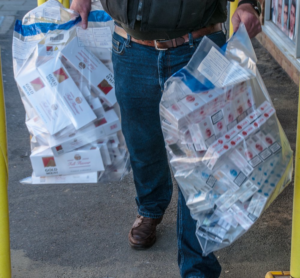 BWYK9's tweet photo. Seizure bags, full of #illegaltobacco being removed from a #Dartford shop this morning. A joint @kentprotect @kent_police @BWYK9 operation. https://t.co/cZ7To6ROZF