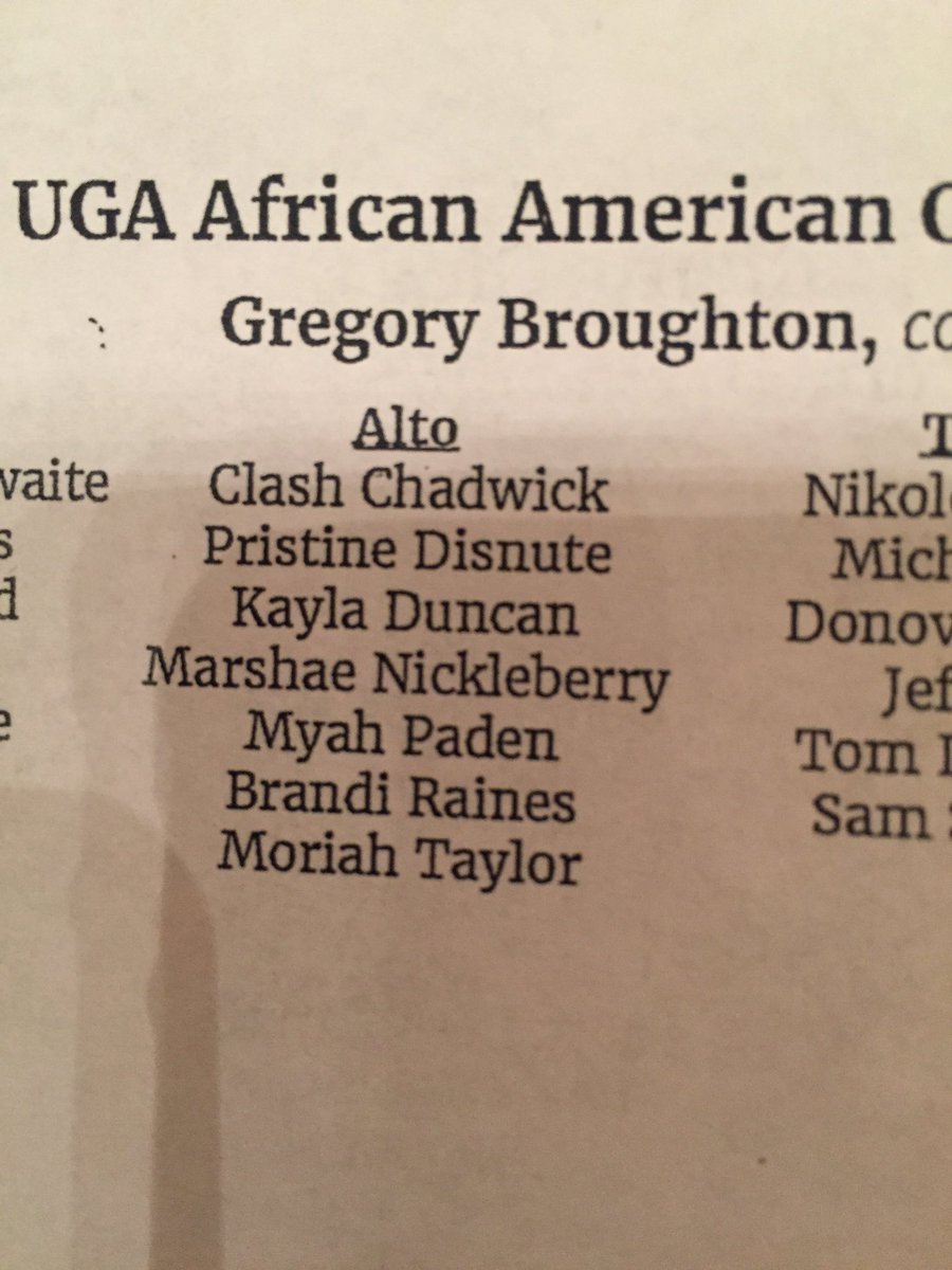abbymariesumm's tweet photo. can't wait to hear my awesome roomie @calah_bc kill it in her chorus concert tonight!!!! #goclash #muchluv4clash #clashsupporter https://t.co/8KABCcUMho