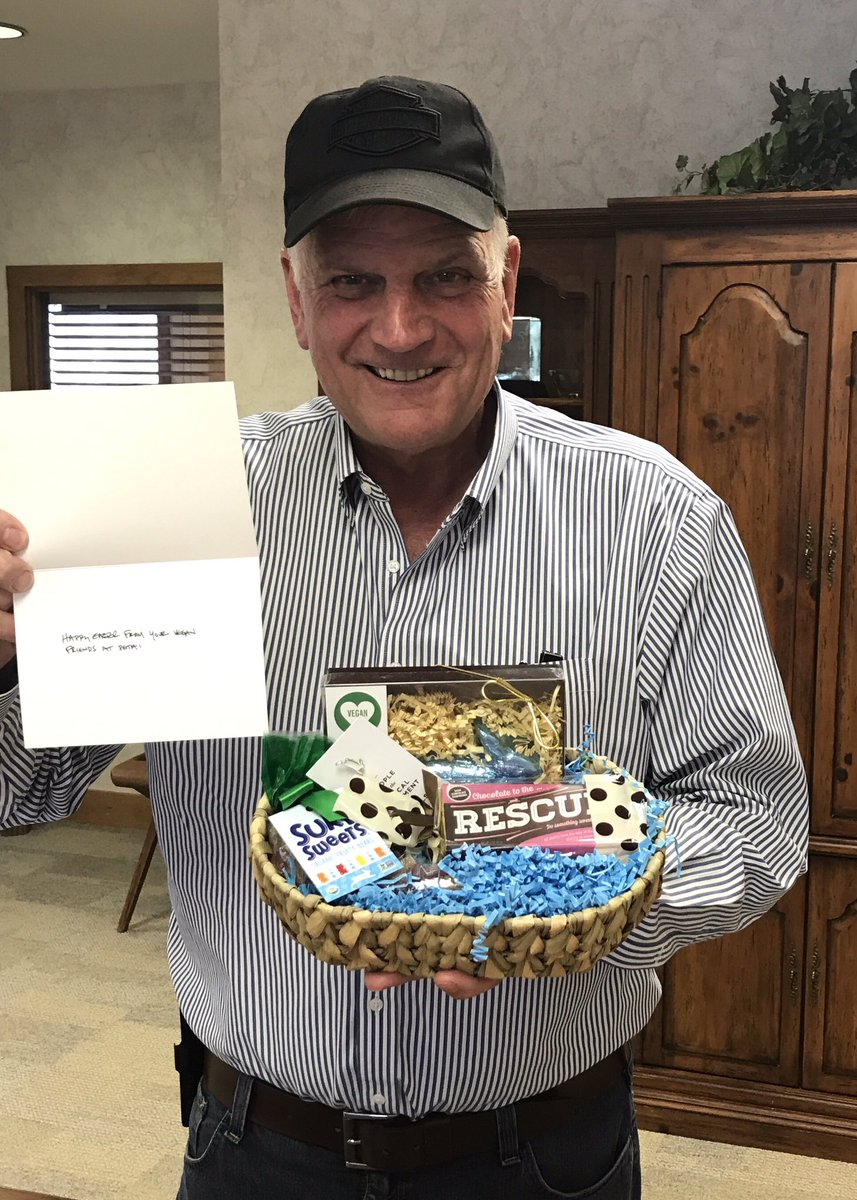 Franklin_Graham's tweet image. Wow--thank you @peta for the #Easter basket!  #JesusRose