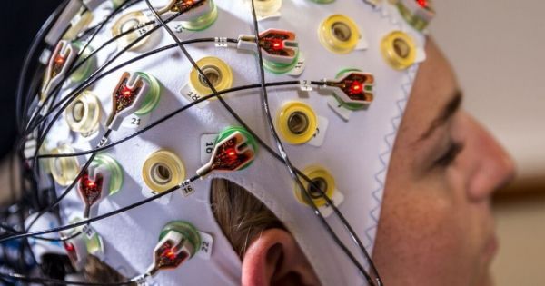 herebetweets's tweet photo. How Close Are We to Melding Mind and Machine? https://t.co/VZ7MwpnJi1 #tech #future https://t.co/tdTTtNmDBL