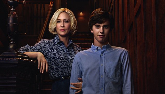 IndieWire's tweet photo. #BetterCallSaul and #BatesMotel teach a valuable lesson in doing prequel series right
https://t.co/cmVEFK1R7y https://t.co/42RcH9XDH1