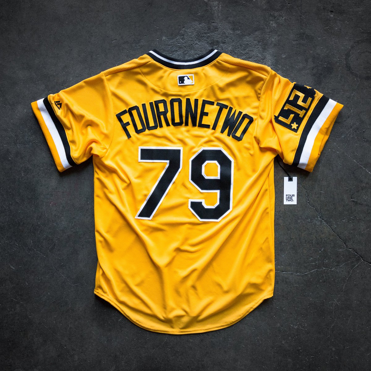 pirates button up jersey