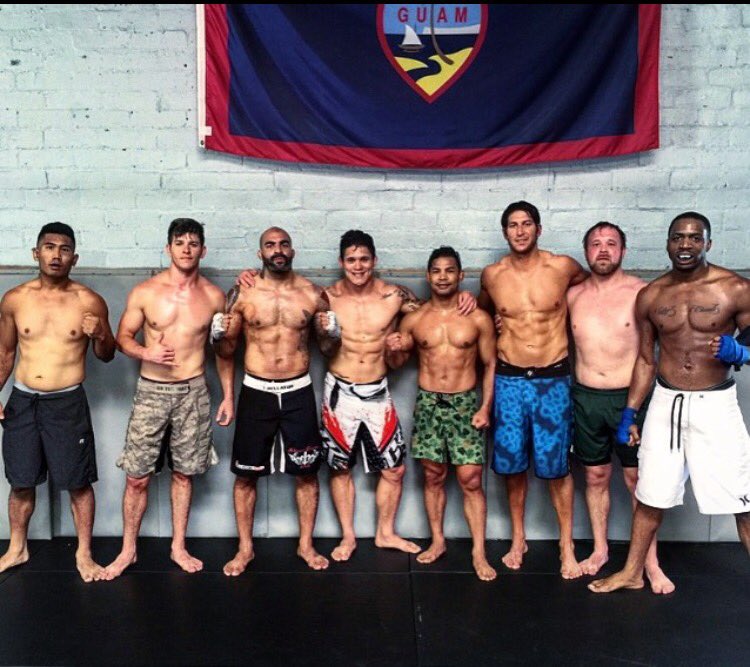 HermanTerrado's tweet photo. Solid Training with the GAMEBRED Team! @Jamey__Lynch .@Nick_Phoenix170 .@BabyJuggernaut .@BellatorMMA .@RAYtheBroker https://t.co/W6GlrHBwVy
