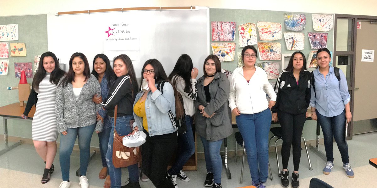NHFcommunity's tweet photo. Celebrating these grads from our #TPP program. Next it's college and careers! #EducationIsHealth #BridgingGapsInHealth https://t.co/A7uC8eGg40