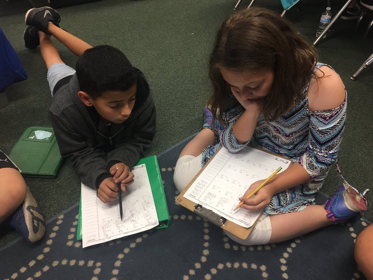 BW5Cherry's tweet photo. Small group interventions...multi-digit multiplication! We understand the concept if we can teach others! #onedayBW #bwbobcats @FullertonSD https://t.co/UESPl53edF
