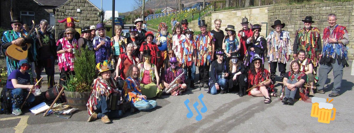 Freaks Morris Dancers @AnglersBamford in the Hope Valley what's a fab day and free beer as well, thanks very much hope to be back some time.