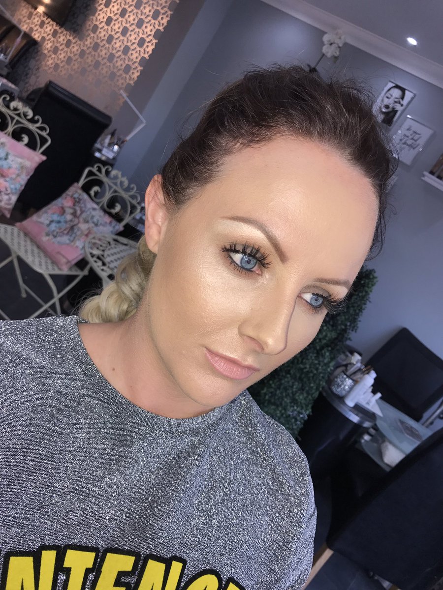 millyymakeup1's tweet photo. Weekend make-ups #makeup #manchester #worsley #swinton #salford #manchestermakeup @EldoraEyelashes always ❤️ https://t.co/LNbai6clbJ