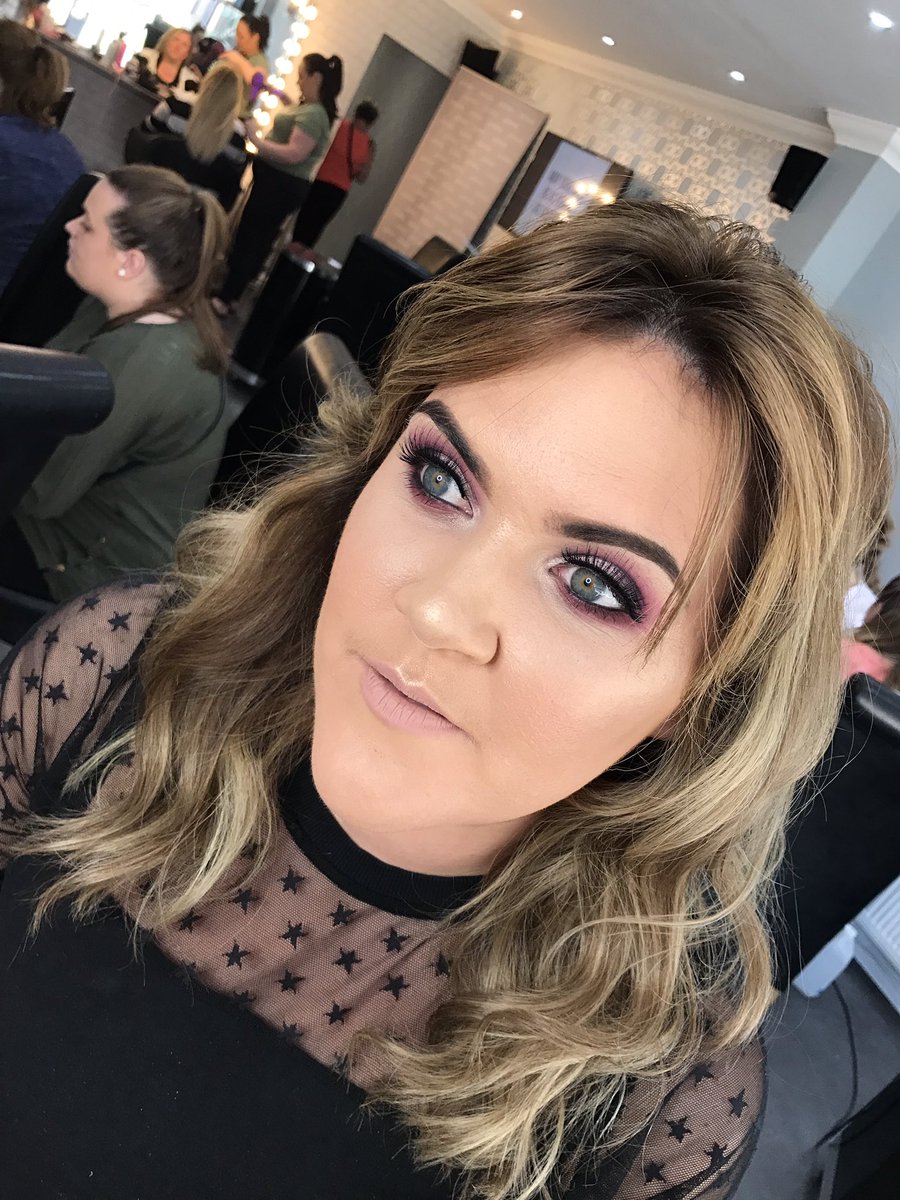 millyymakeup1's tweet photo. Weekend make-ups #makeup #manchester #worsley #swinton #salford #manchestermakeup @EldoraEyelashes always ❤️ https://t.co/LNbai6clbJ