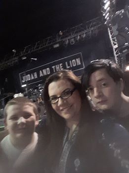 BatemanClan tweet picture