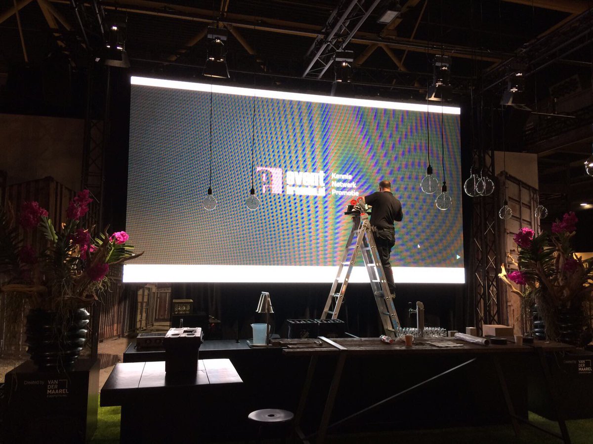 EventContent tweet picture
