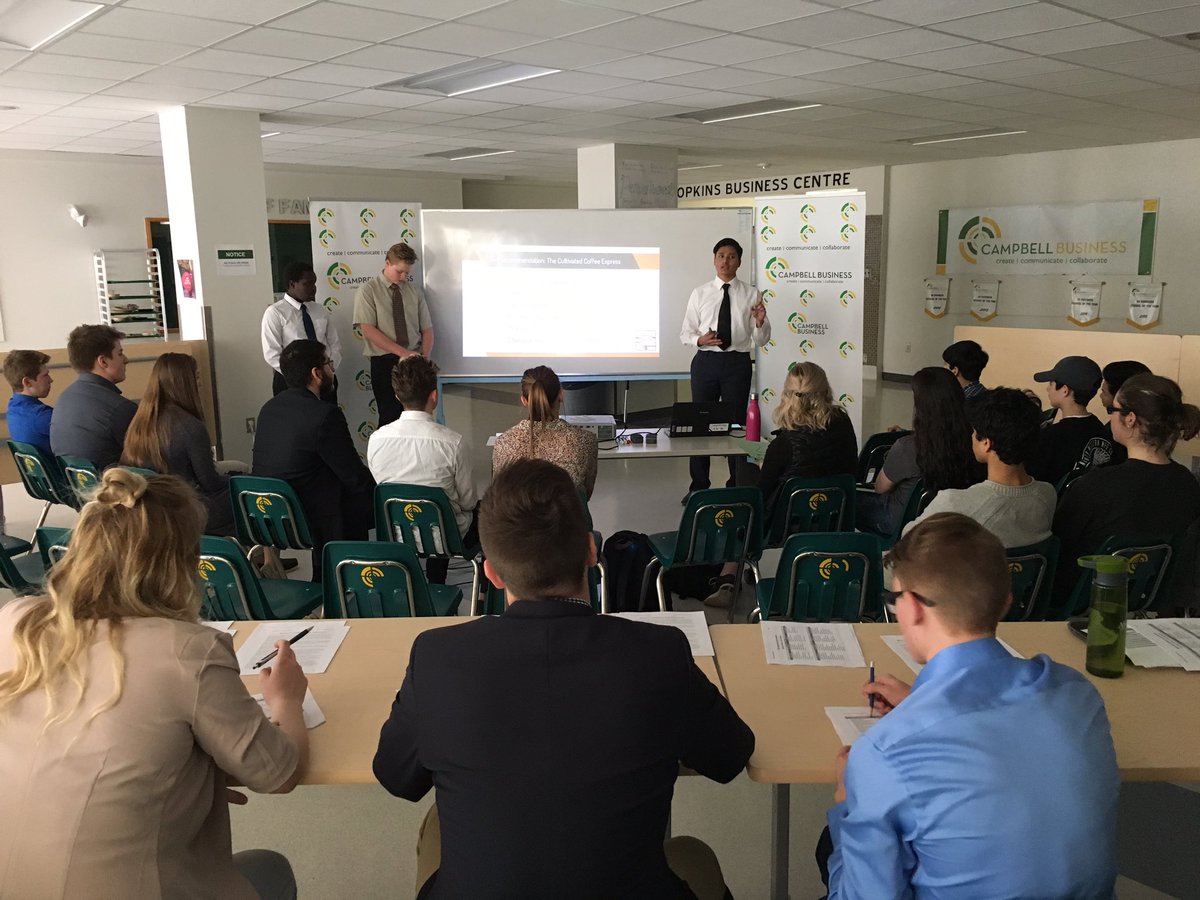 Mr. McFarlen tweet media