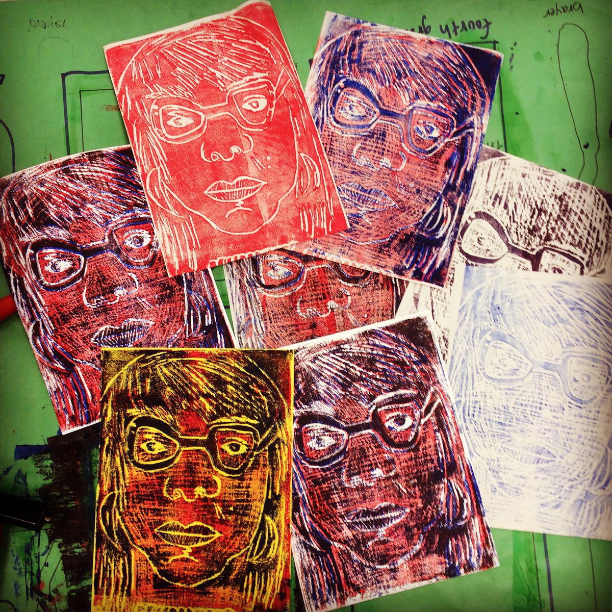 mslowpaz's tweet photo. Finished #selfportrait #fake #woodcut #reductiveprint #experiment for #fourthgrade #print #printmaking #ink #art #arted https://t.co/rGoGj0mRRX