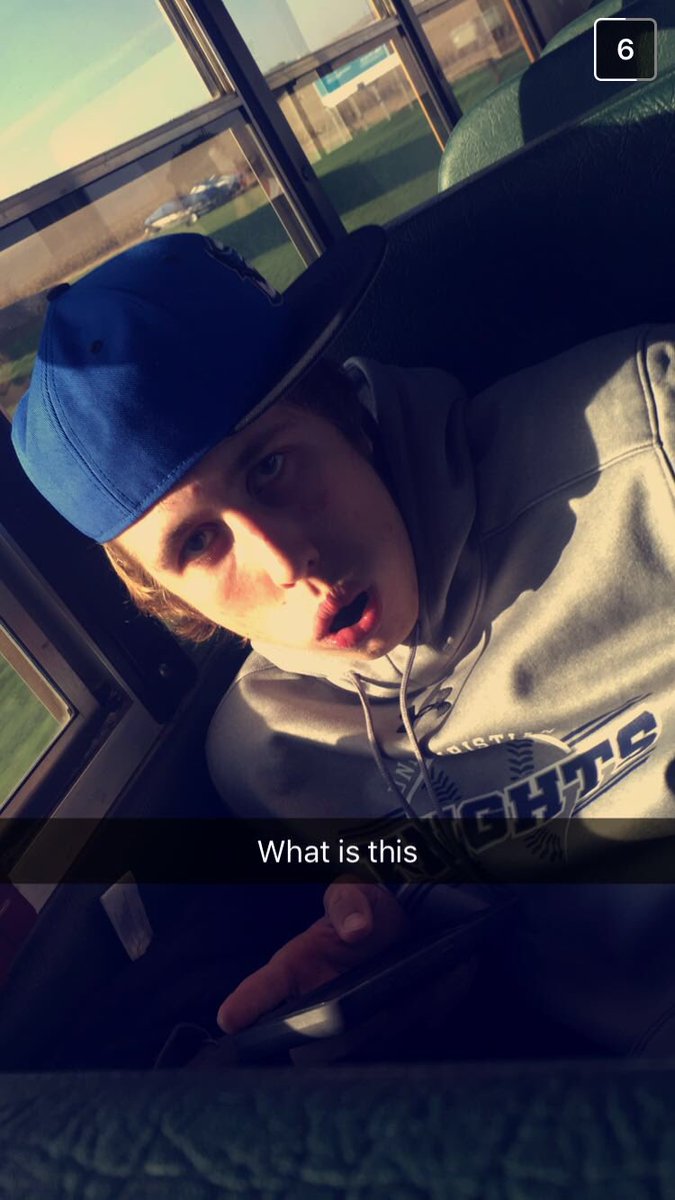 dvreug8's tweet photo. Happy Birthday ig @bvisser_44 https://t.co/S21T38trbS