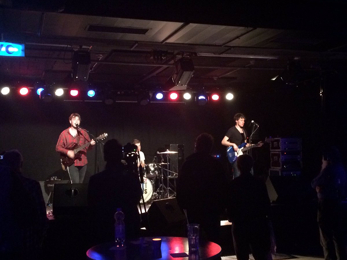 CaledoniaQueen's tweet photo. Thank you guys, great show tonight :-* #Köln #krissymatthews #samweston #maxmaxwell https://t.co/Cc3hzx9XHd