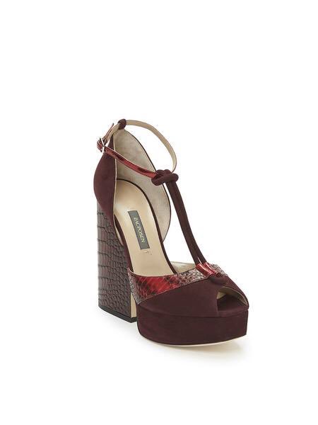Zac_Posen's tweet photo. Stand tall in the #AnnaHeels! Get yours on https://t.co/D6qgeJ0jrZ now! https://t.co/3J3nxozLth #ZPShoes https://t.co/GkO9E92Wpv