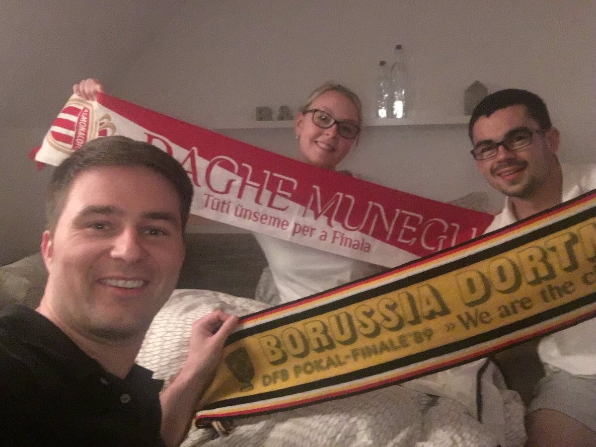 BoozPronos's tweet photo. Certains disent que le foot ce n'est que du sport...

#BedForAwaysFans https://t.co/pZCwjsbUtZ