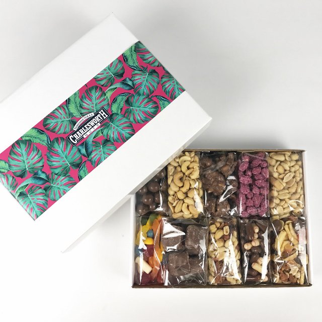 Please support Lifeline Adelaide this Mothers Day with a delicious gift basket from Charlesworth. Order by May 1 bit.ly/2o3icsz