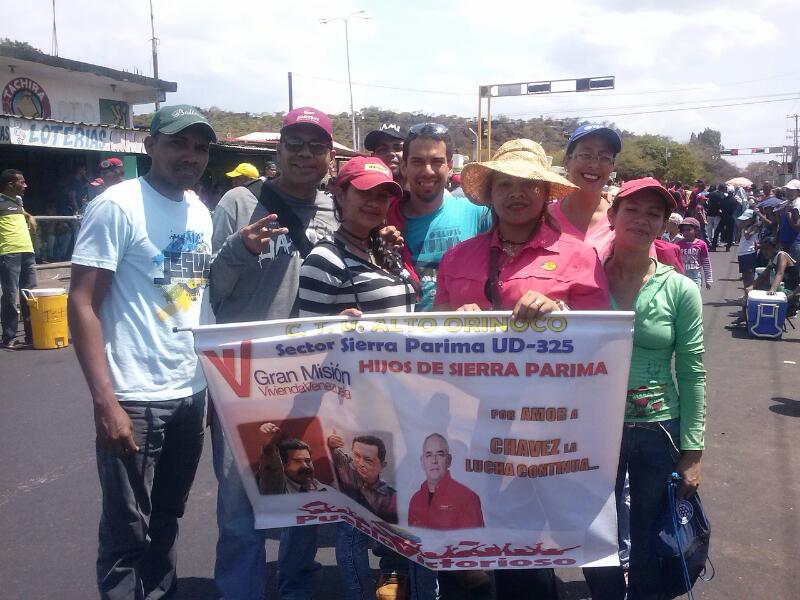 SIERVADEDIOS22's tweet photo. Los @hsierraparima presentes en el Cerro el Gallo #GuayanaBicentenaria #BolívarEjemploDeFuturo #BatallaDeSanFelix https://t.co/BalDUdEAdk
