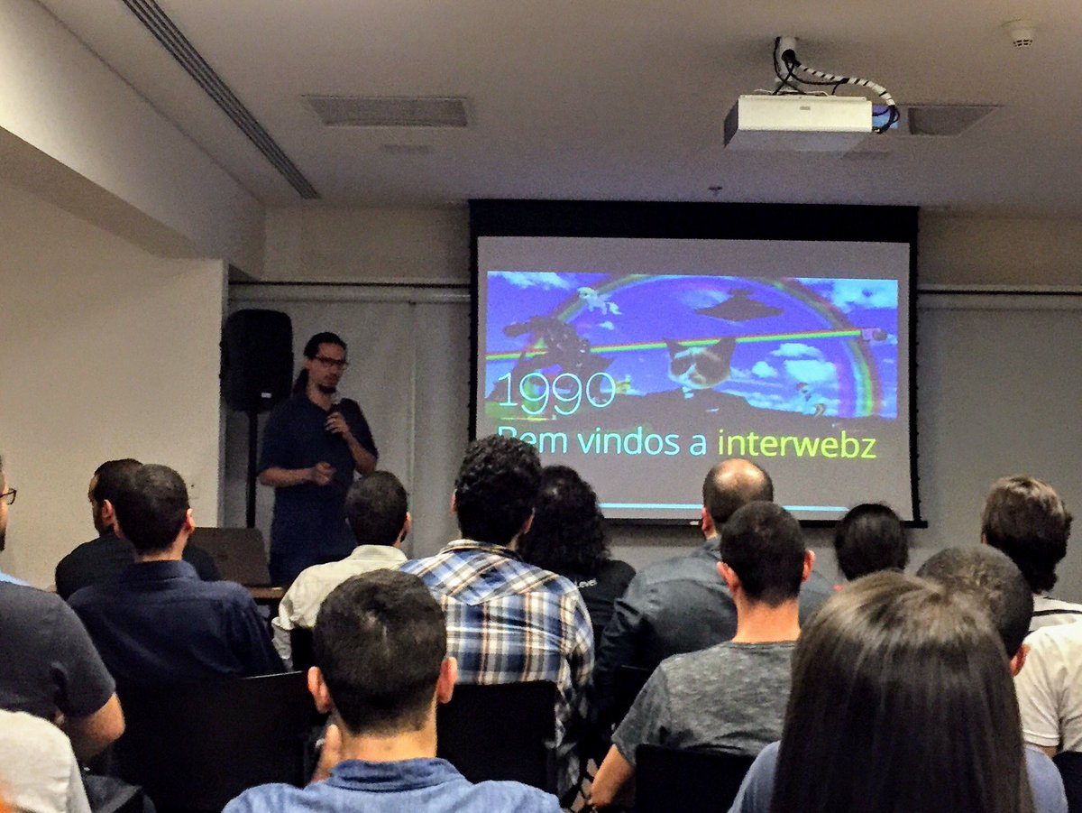willgmbr's tweet photo. @AlanCezarAraujo falando de #Webassembly no #CodersonBeer da @ConcreteS https://t.co/XJbNYS6Cy3