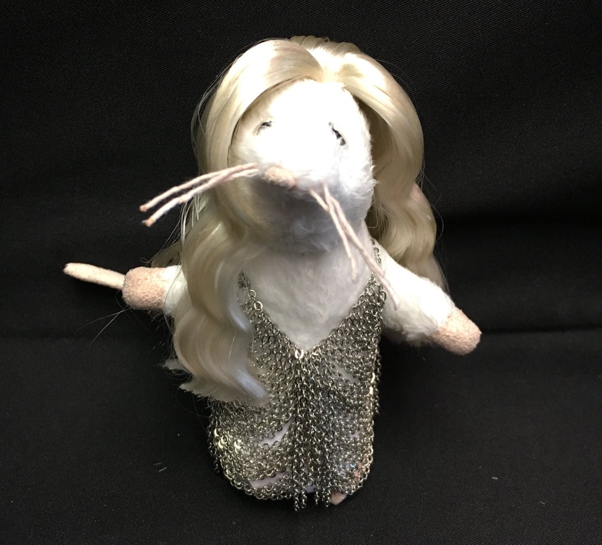 dragmice's tweet photo. The drag mouse for @farrahrized! She's wearing D&amp;G because she's fancy!
#DragRaceFanArt https://t.co/mVJPer5tMg