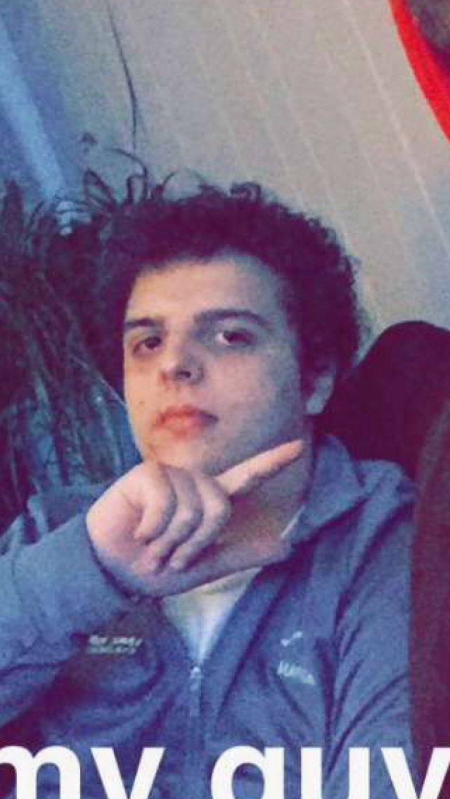 luke_frazier5's tweet photo. Pls get @MikeMoran23 bald https://t.co/ZtBGhho0Ix